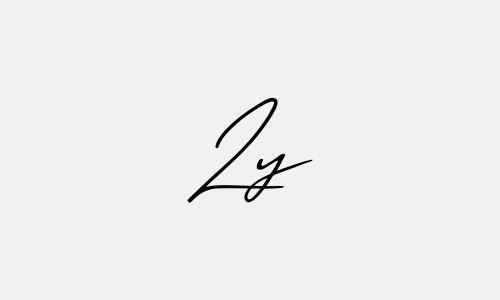Chữ ký tên Ly